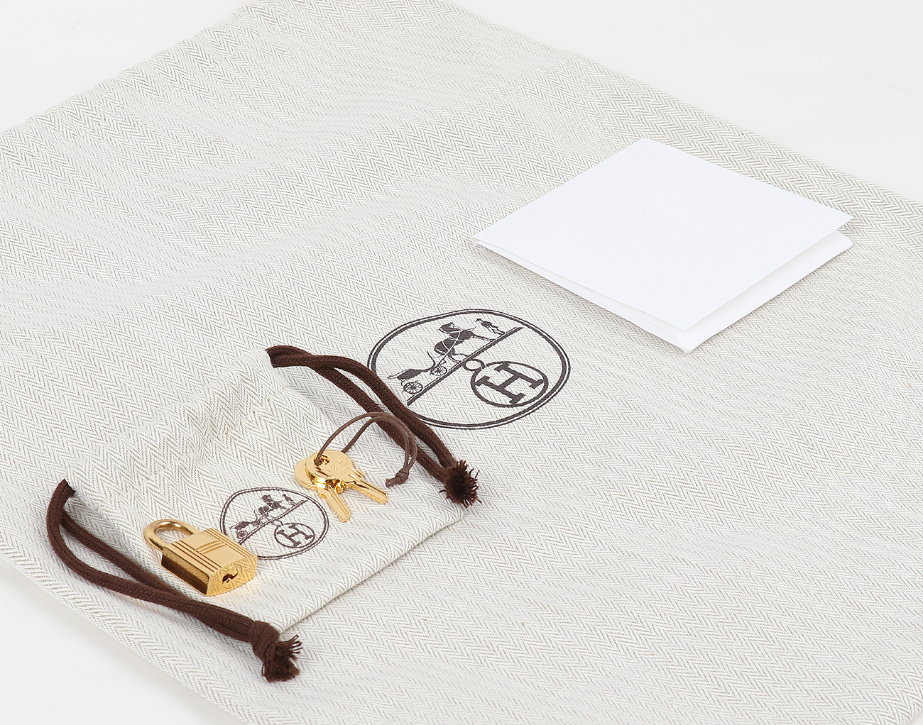 에르메스 피코탄 18 에벤 금장 Z