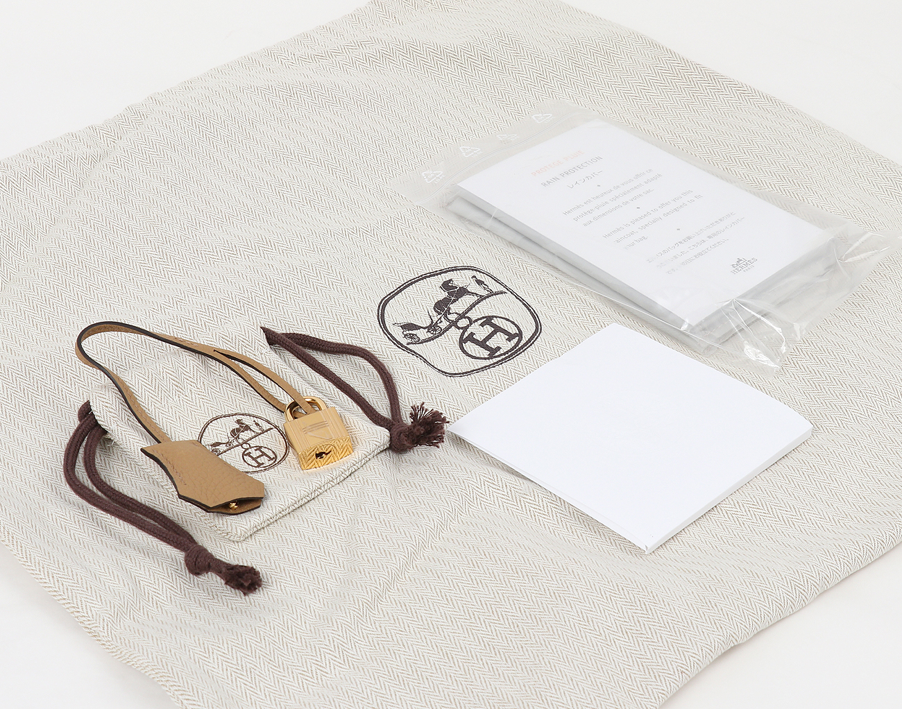 에르메스 벌킨 25 비스킷 금장 B