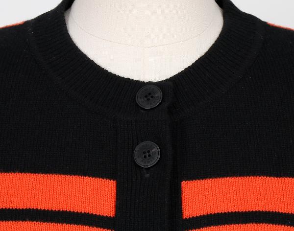 에르메스 브리드 드 갈라 타탄 롱 슬리브 가디건 루즈 꼬르날린 38