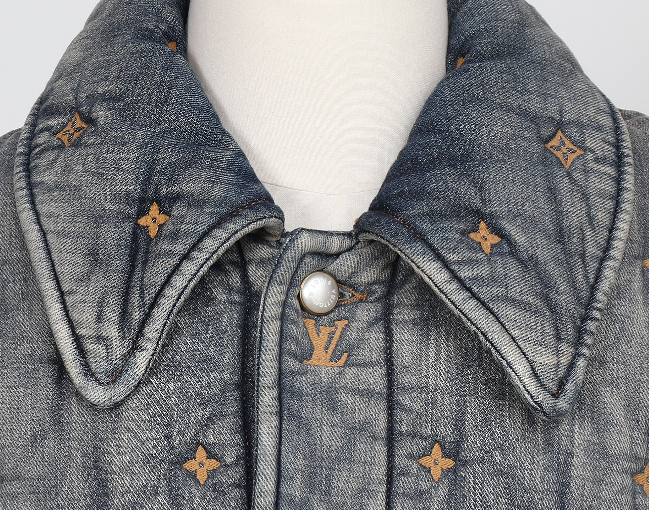 루이비통 패디드 데님 모노그램 오버 셔츠 인디고 2XL