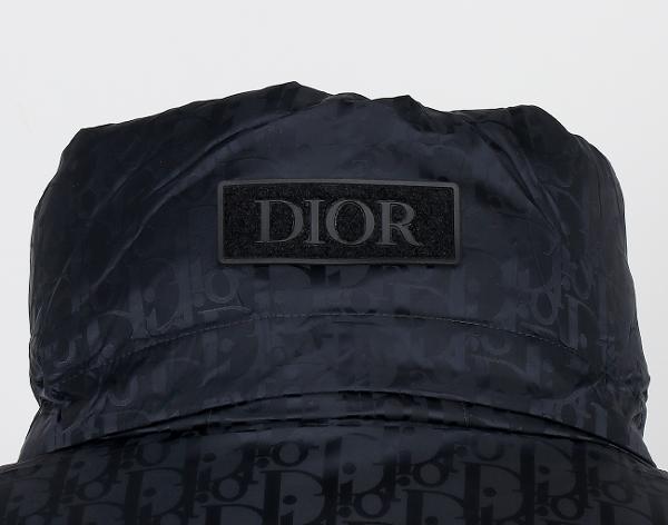 디올 오버사이즈 오블리크 자카드 다운 재킷 블랙 50