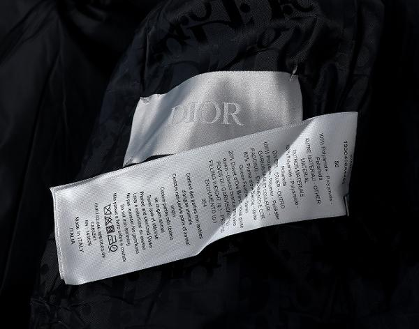 디올 오버사이즈 오블리크 자카드 다운 재킷 블랙 50