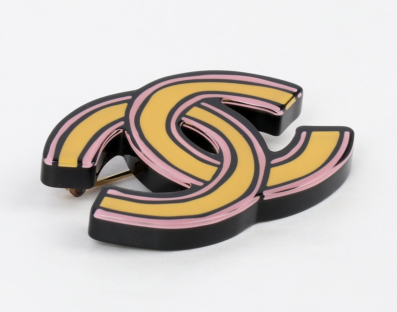 샤넬 핸드라이튼 CC 브로치 옐로우 핑크 블랙