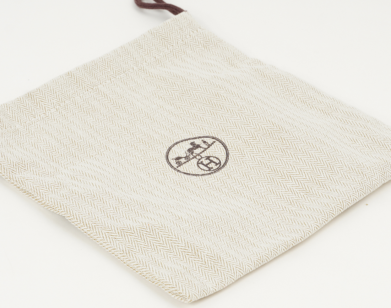 에르메스 룰리스 슬림 월렛 베르트 유카 모브 페일 은장 B