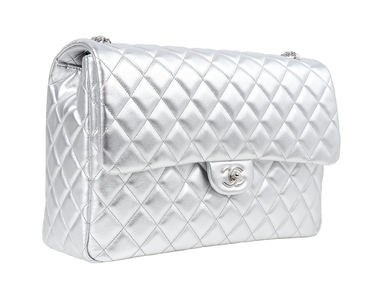 샤넬 트래블 맥시 플랩백 실버 은장