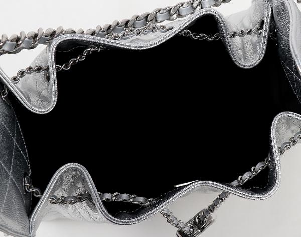 샤넬 25백 스몰 실버 은장 메탈릭 캐비어