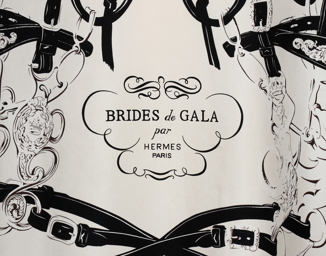 에르메스 브리드 드 갈라 롱 슬리브 트윌렌 스웨터 블랙 42