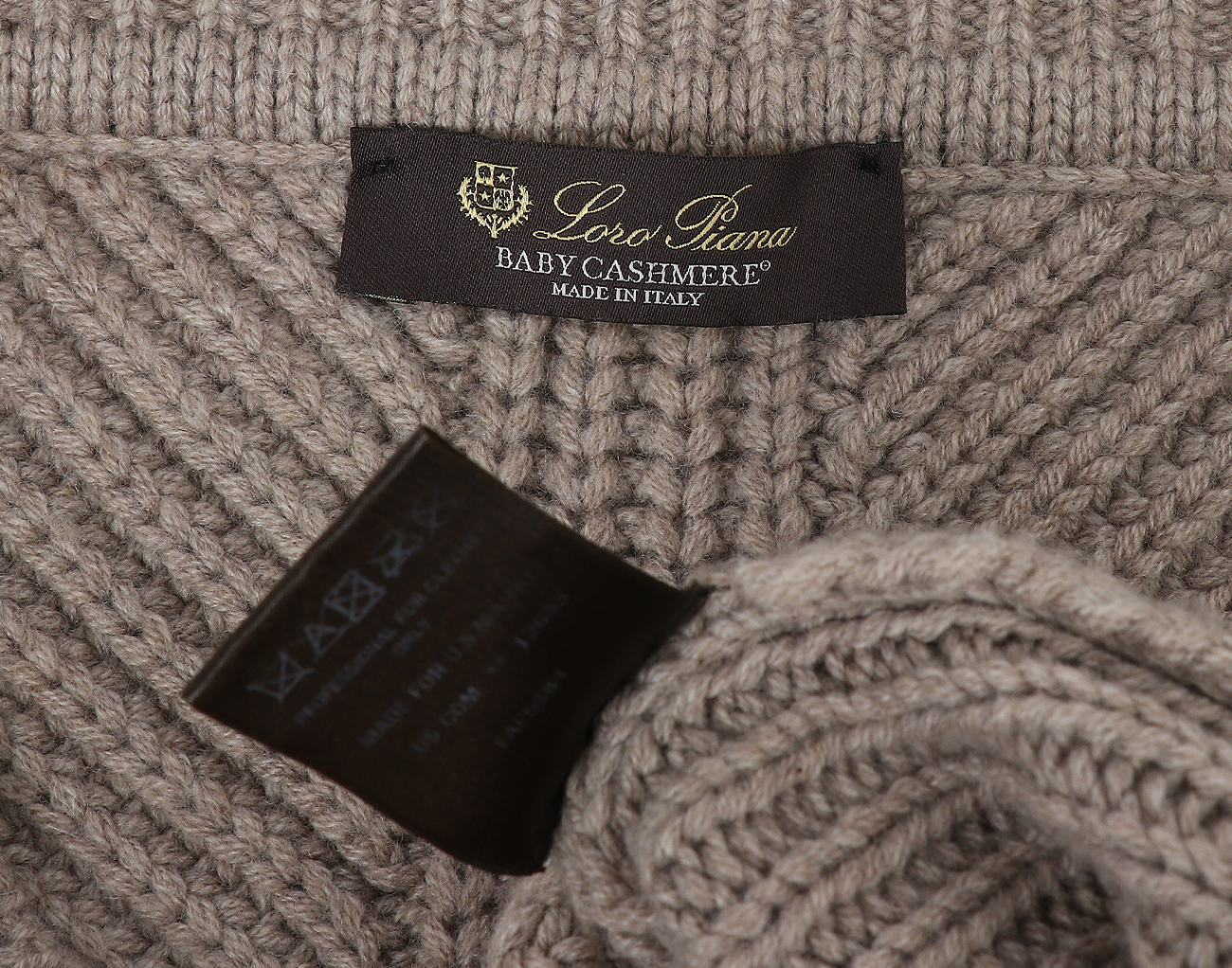 로로피아나 베이비 캐시미어 친칠라 판초 베이지