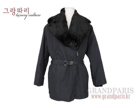 구찌 블랙 퍼 카라 네이비 벨티드 점퍼 40