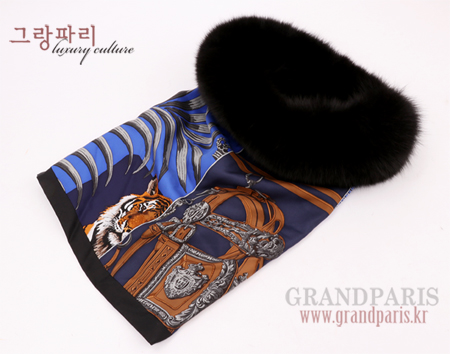 에르메스 18FW 블랙 폭스 실크 타이거 인디안 스누드 넥워머