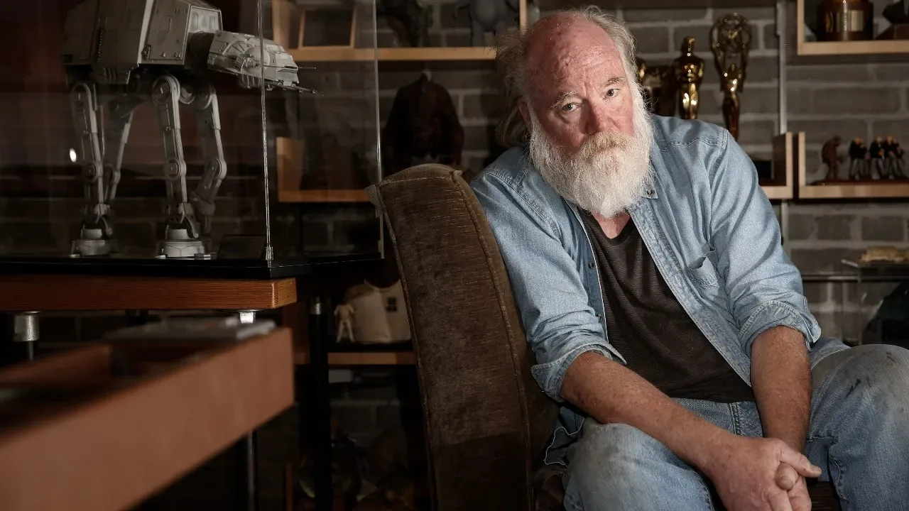 김성일의 오스카 수상 애니메이터이자 시각 효과 필 티펫(* Phil Tippett, 오리지널 [스타워즈] 시리즈 세 편과 로보캅(1987년작), 쥬라기 공원에서 스톱 모션 애니메이션을 연출) 감독님이 은퇴를 발표하며, 캘리포... 이미지