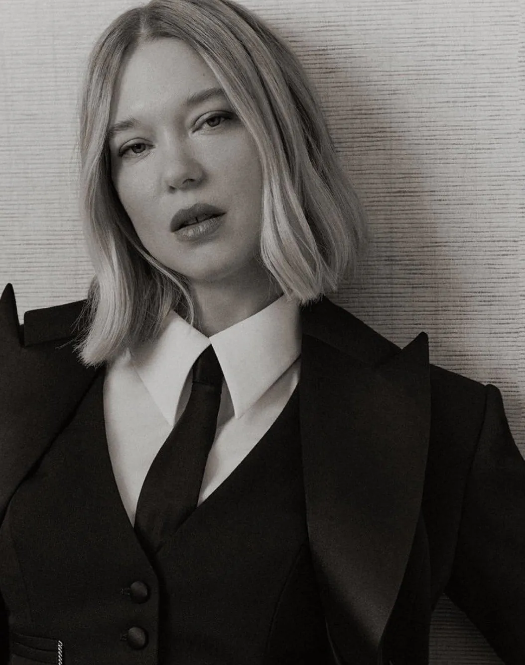 김성일의 레아 세이두(Léa Seydoux), 빌 머레이(Bill Murray) 배우님 주연작 #영화 [콰이어트 랜드(QUIET LAND)](* 영화 [홈], [시스터], [라인]의 우르슬라 마이어 감독님 작품으로 첫 영어 ... 이미지