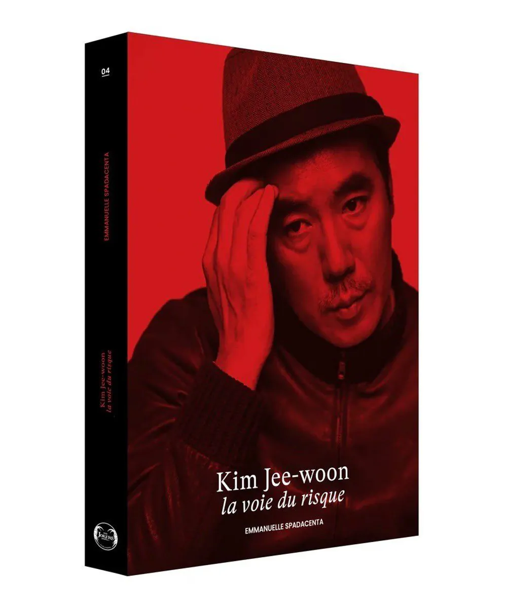 김성일의 엠마누엘 스파다센타(* Emmanuelle Spadacenta, 프랑스 유명 영화 전문 잡지인 [시네마티저]의 편집장님) 분이 쓴 김지운 감독님 불어 #책 [김지운: 위험한 길(Kim Jee-woon : La Voi... 이미지