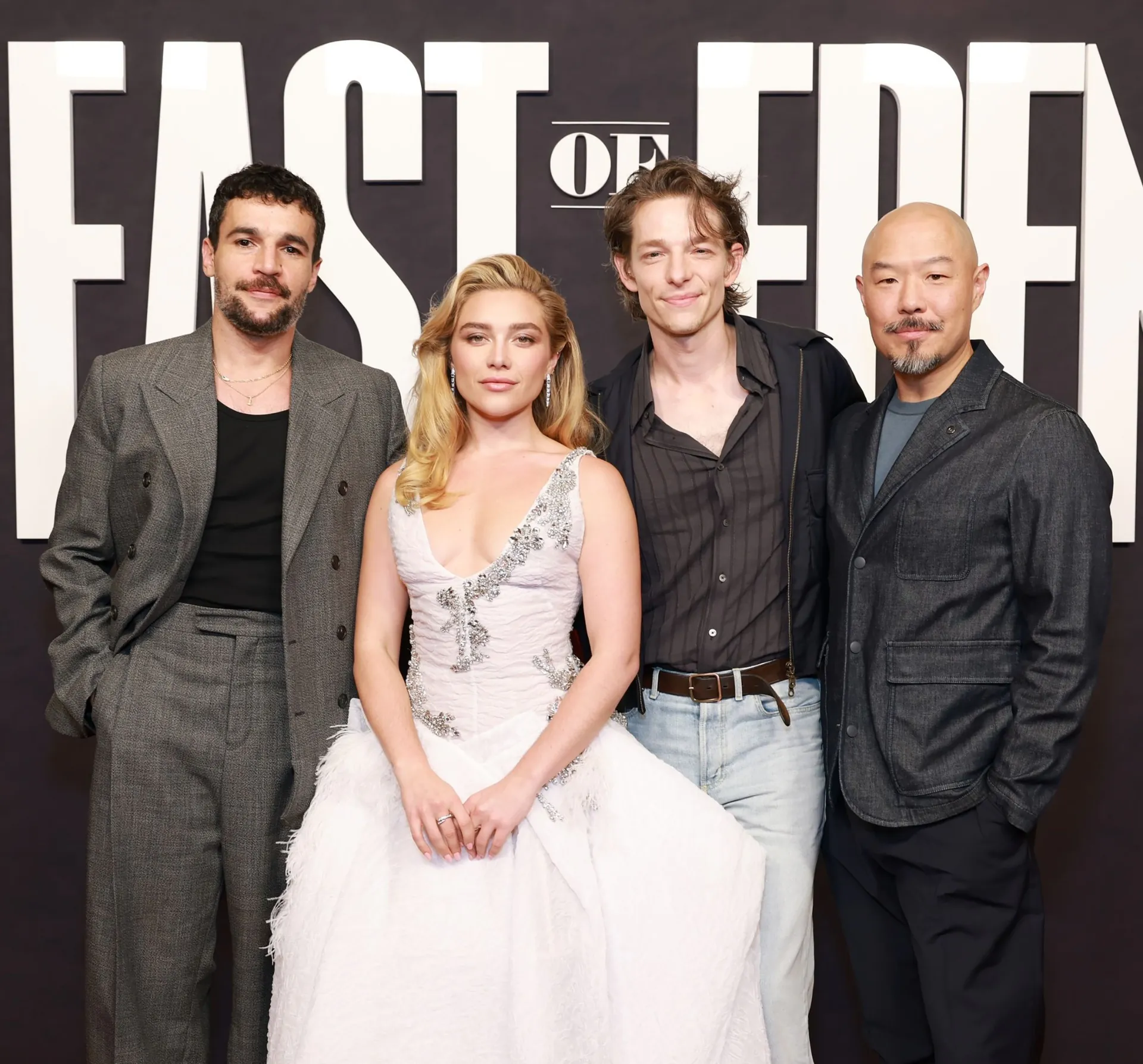 김성일의 #넷플릭스 에서 10월 01일에 공개될 #드라마 [에덴의 동쪽(East of Eden)](* 7부작)을 위해 배우 플로렌스 퓨(Florence Pugh) 분이 ASMR 방식으로 홍보를 합니다. 이미지