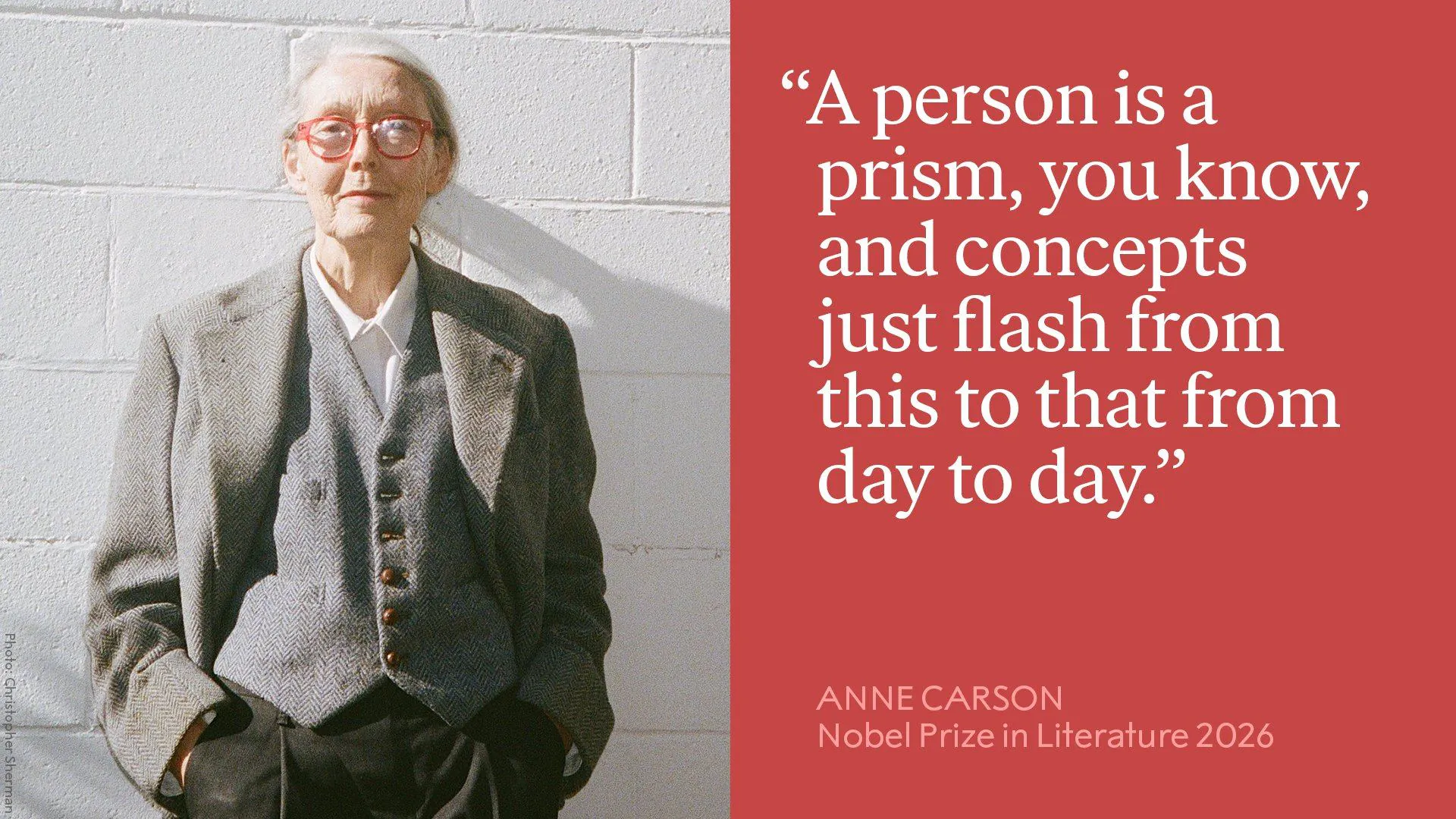 김성일의 이번 노벨 문학상을 받은 시인이자 에세이스트인 앤 카슨(Anne Carson) 분의 #책 을 구입해 읽어봐야겠습니다. 앤 카슨 분의 책을 읽어본 적이 없어요. 이미지