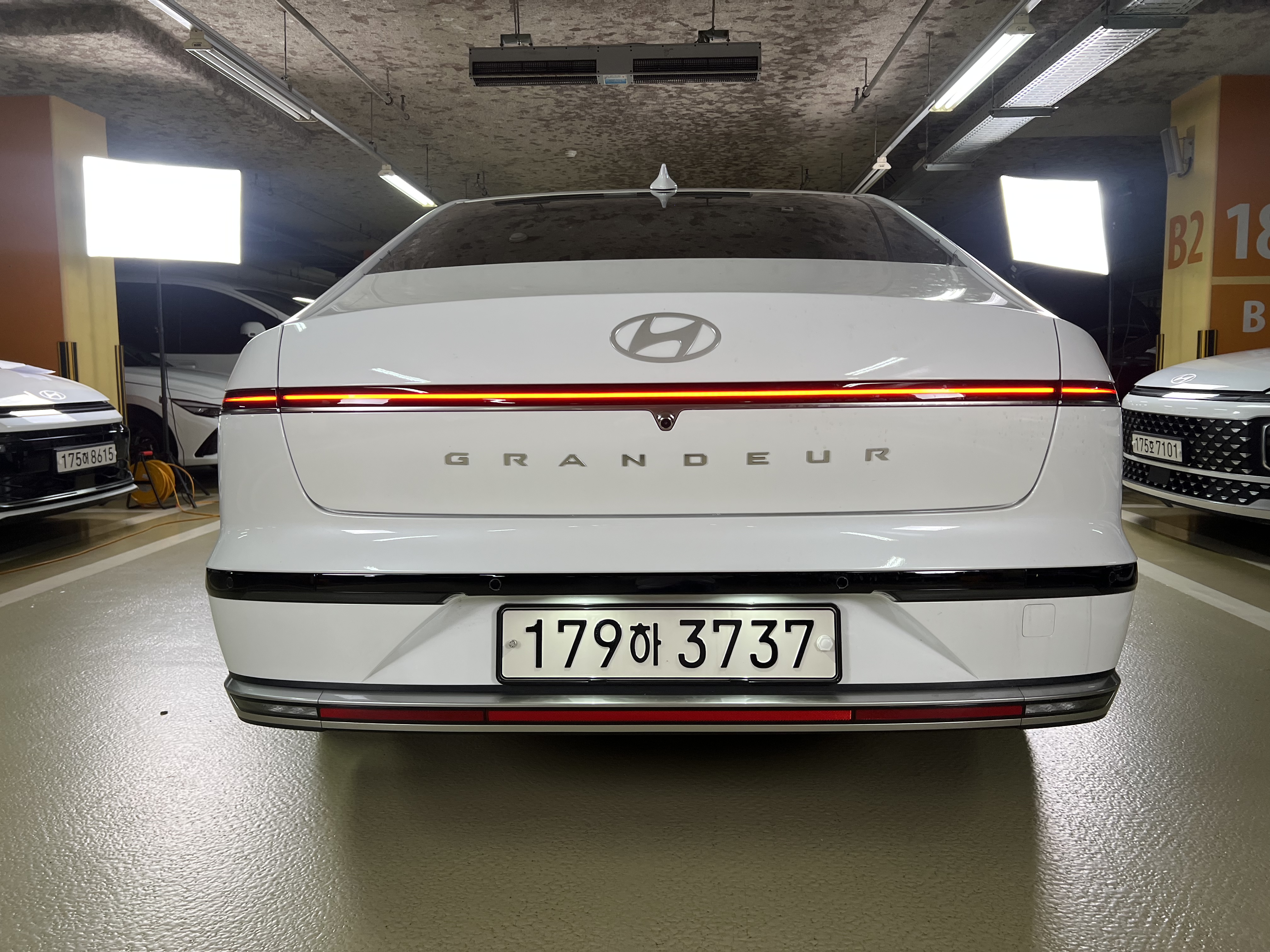 차량 이미지 10