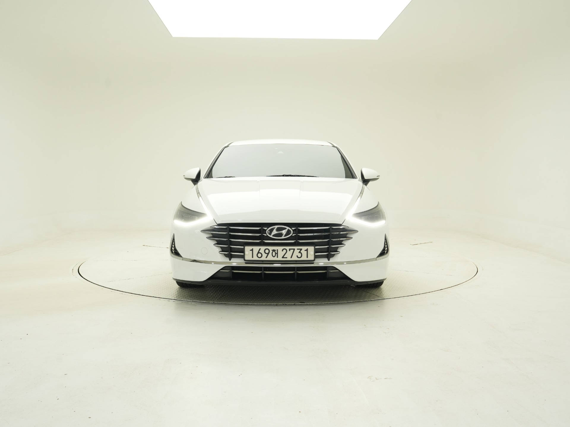 차량 이미지 2