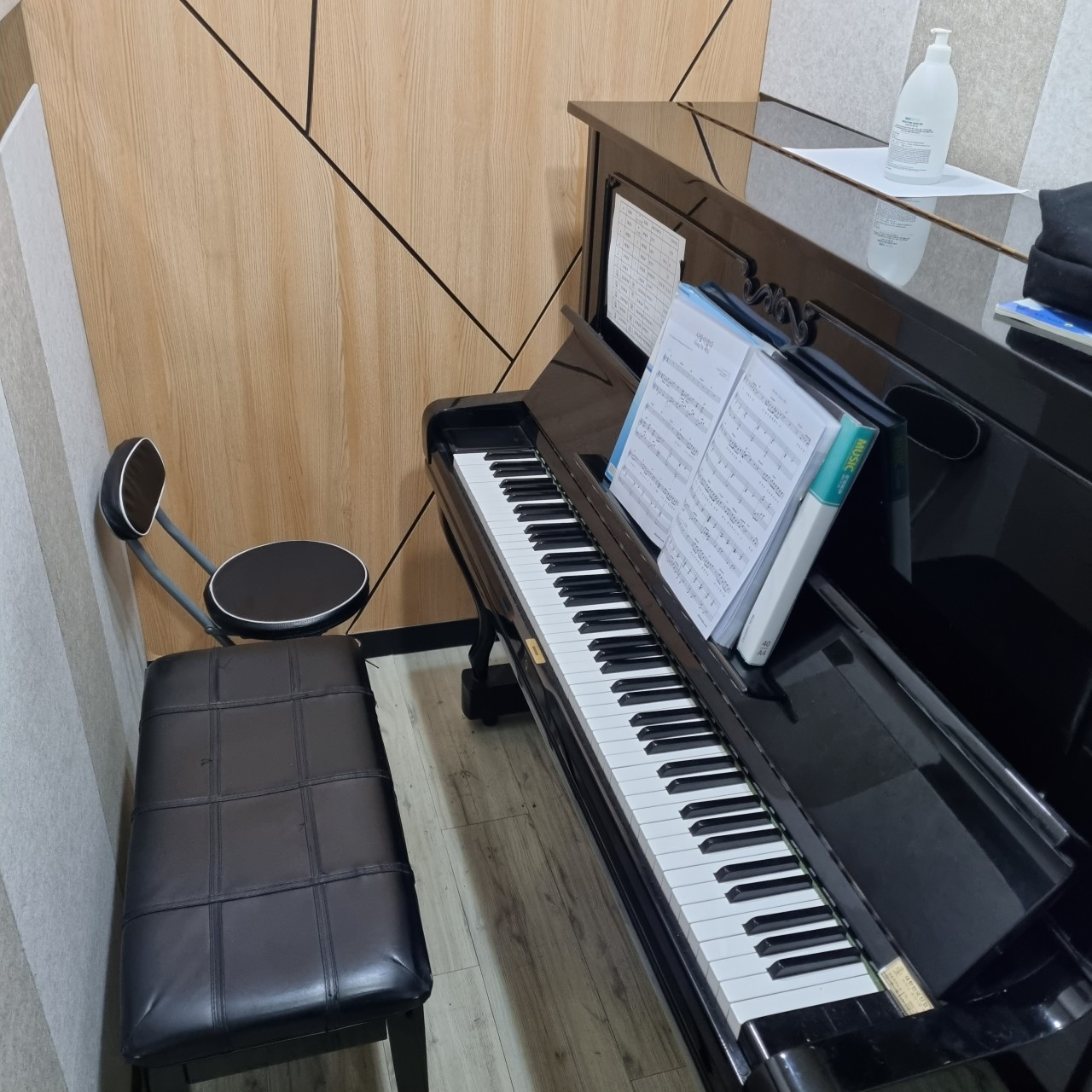 뮤지트 실용음악학원