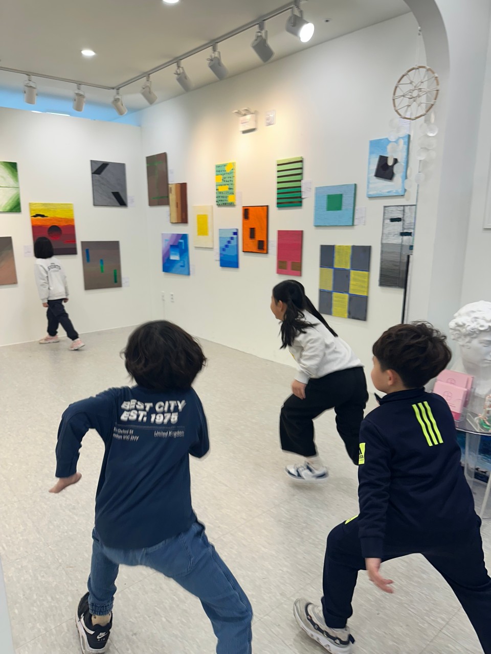 아트프라도미술학원