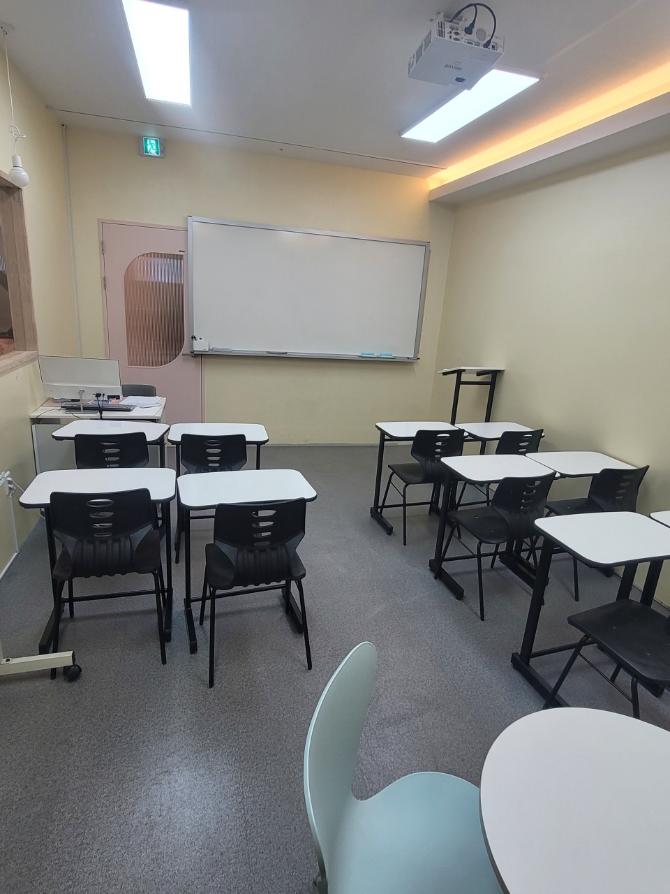 운정코스모스과학수학학원