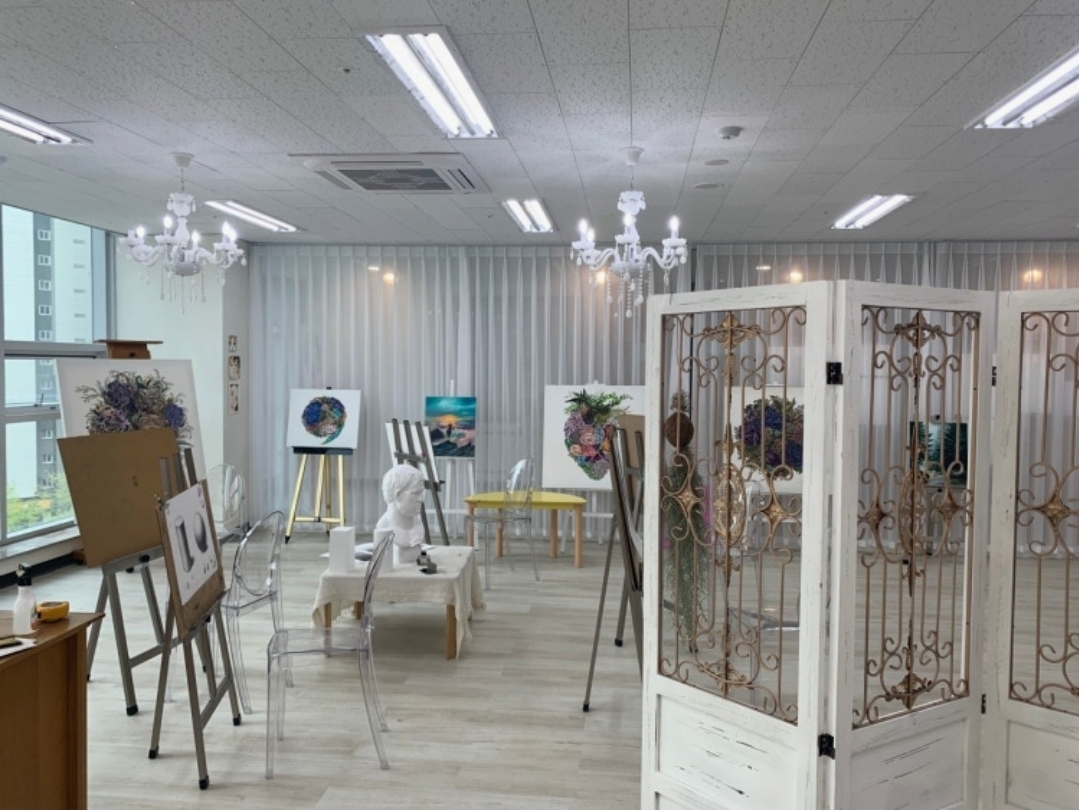 코이아트스튜디오 미술학원 산척동점