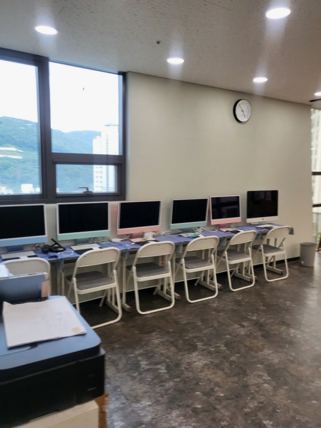 봄화실미술학원