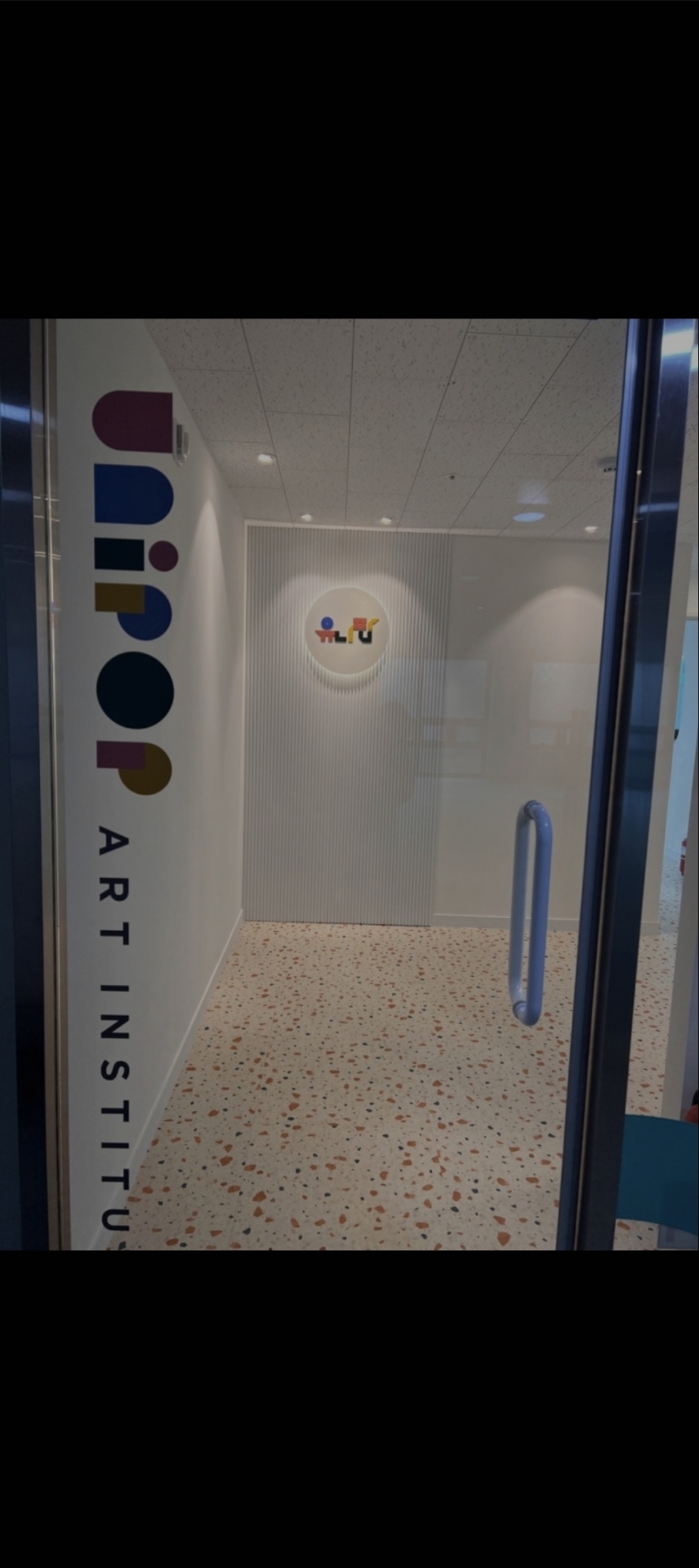 꿈꾸는유니팝미술학원
