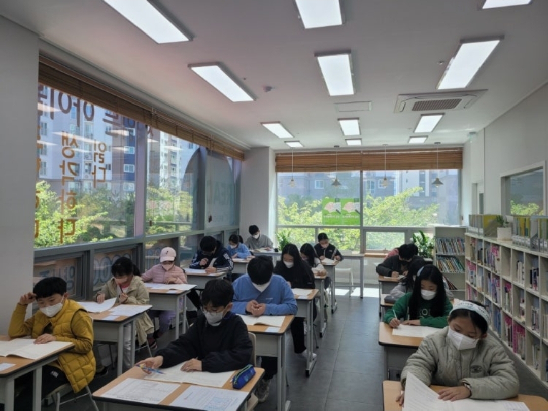 리드인독서중심논술학원