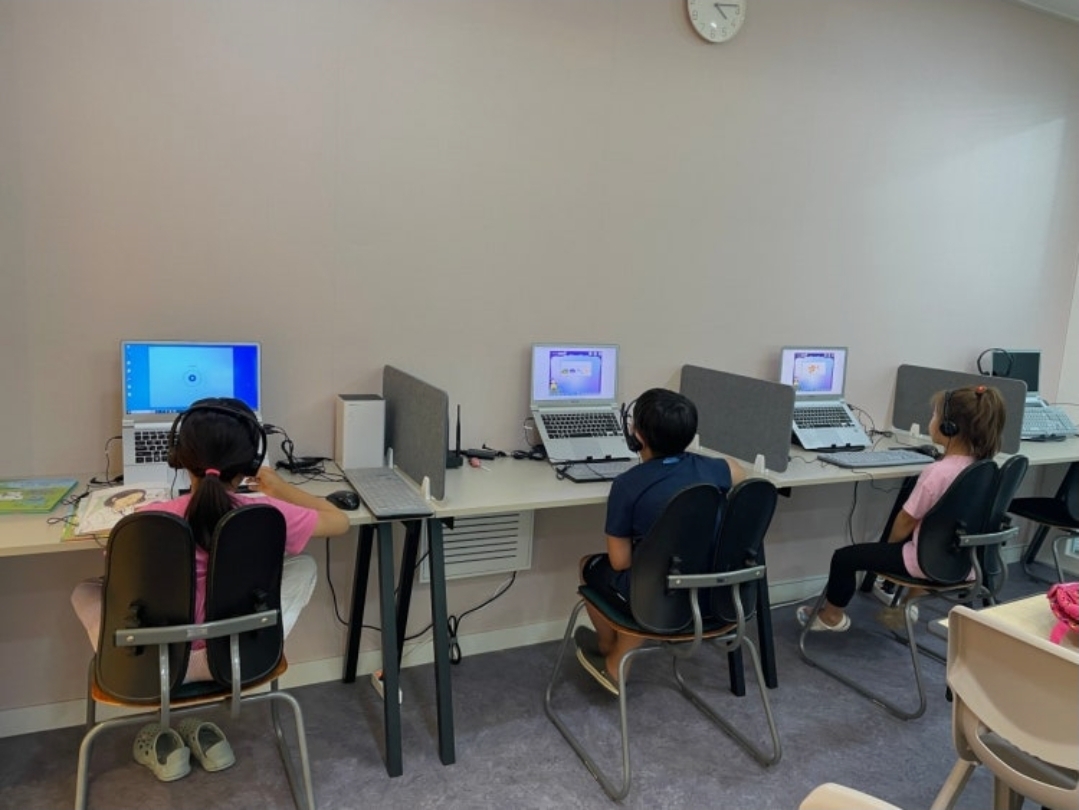자라는문해력학원