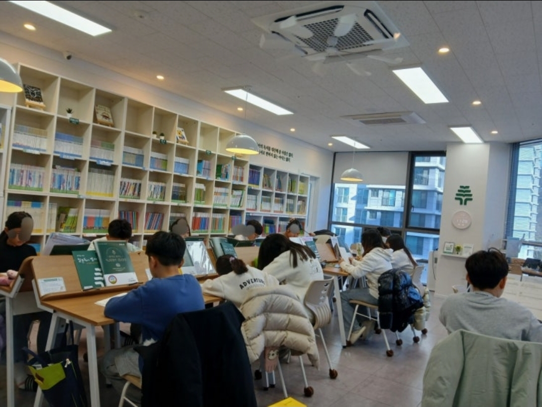 책나무향동독서논술학원