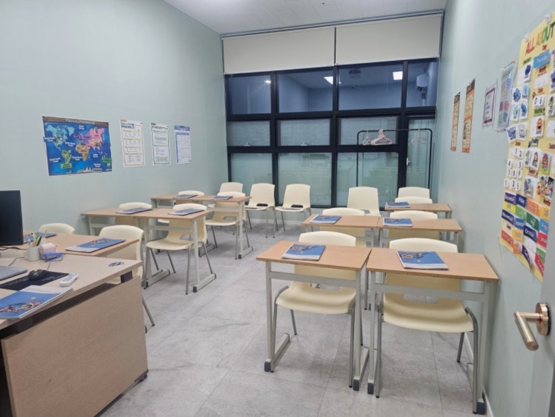 지앤비패럴랙스 거북섬캠퍼스학원