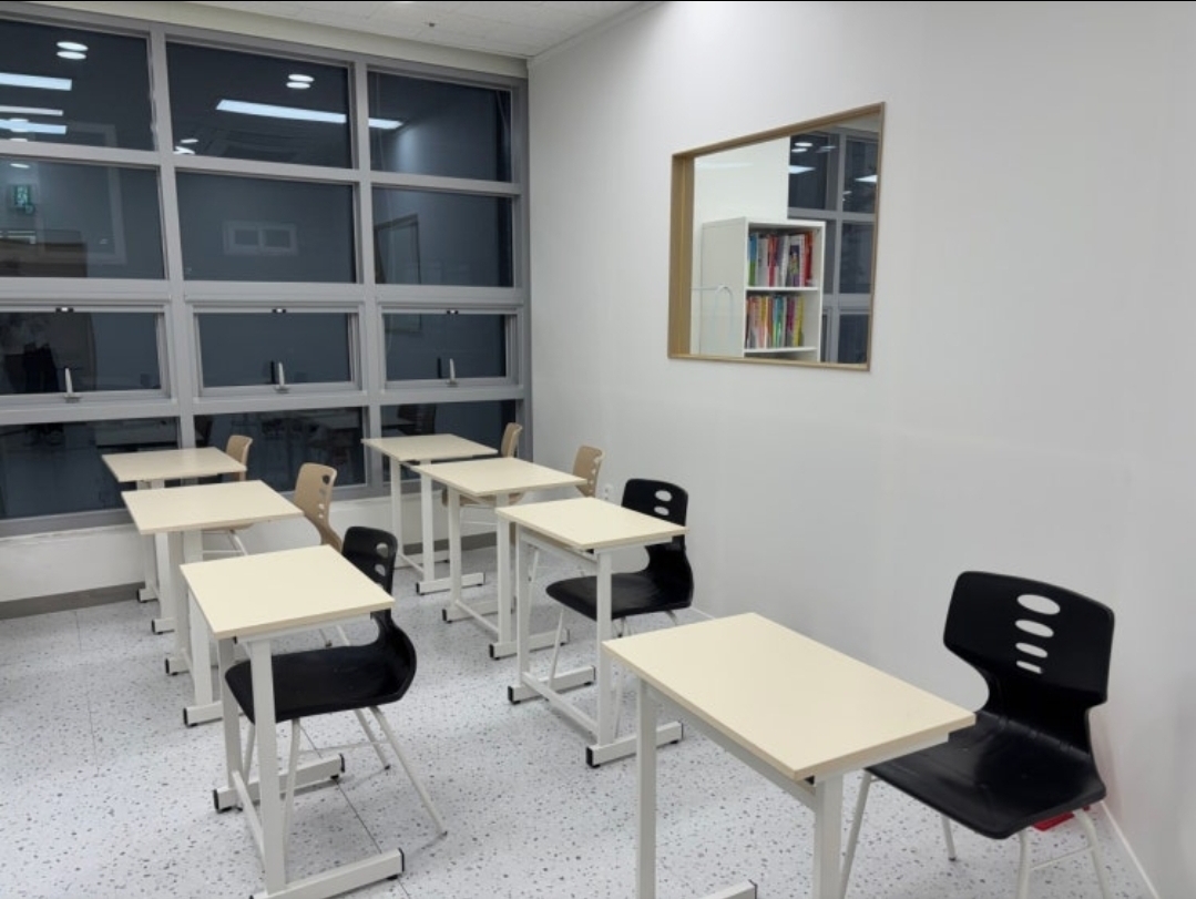 퍼스트클래스영어학원