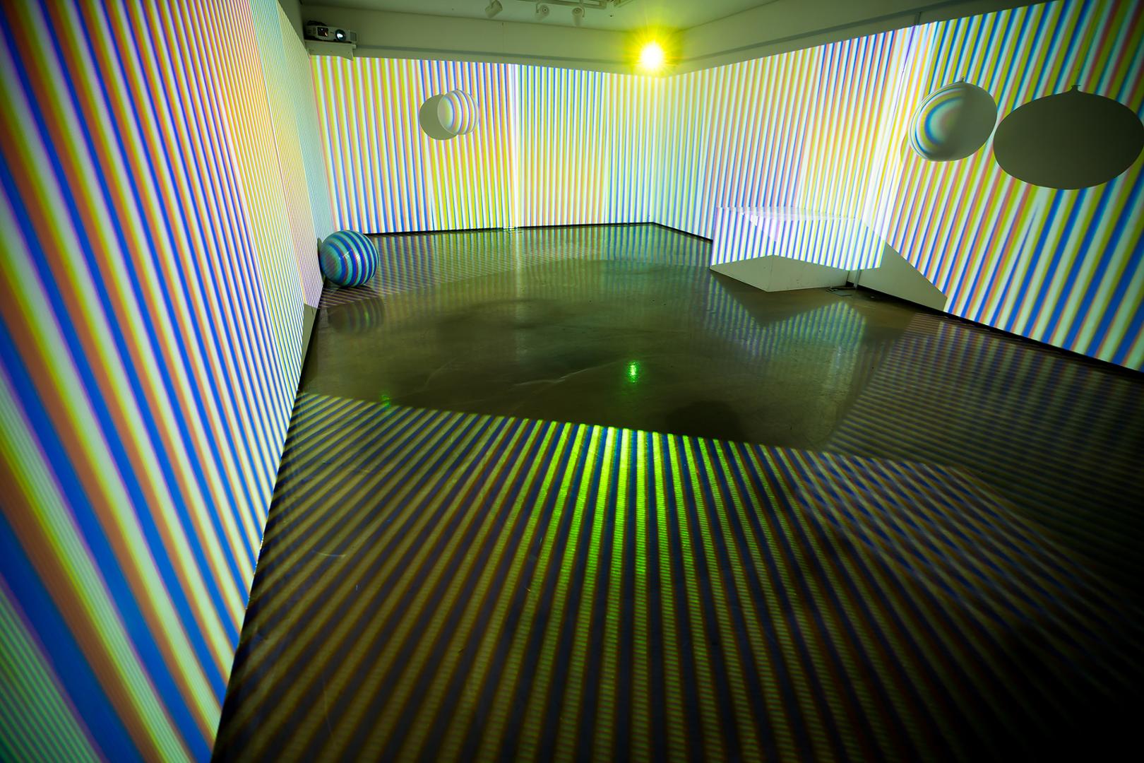 Carlos Cruz-diez: Color in space