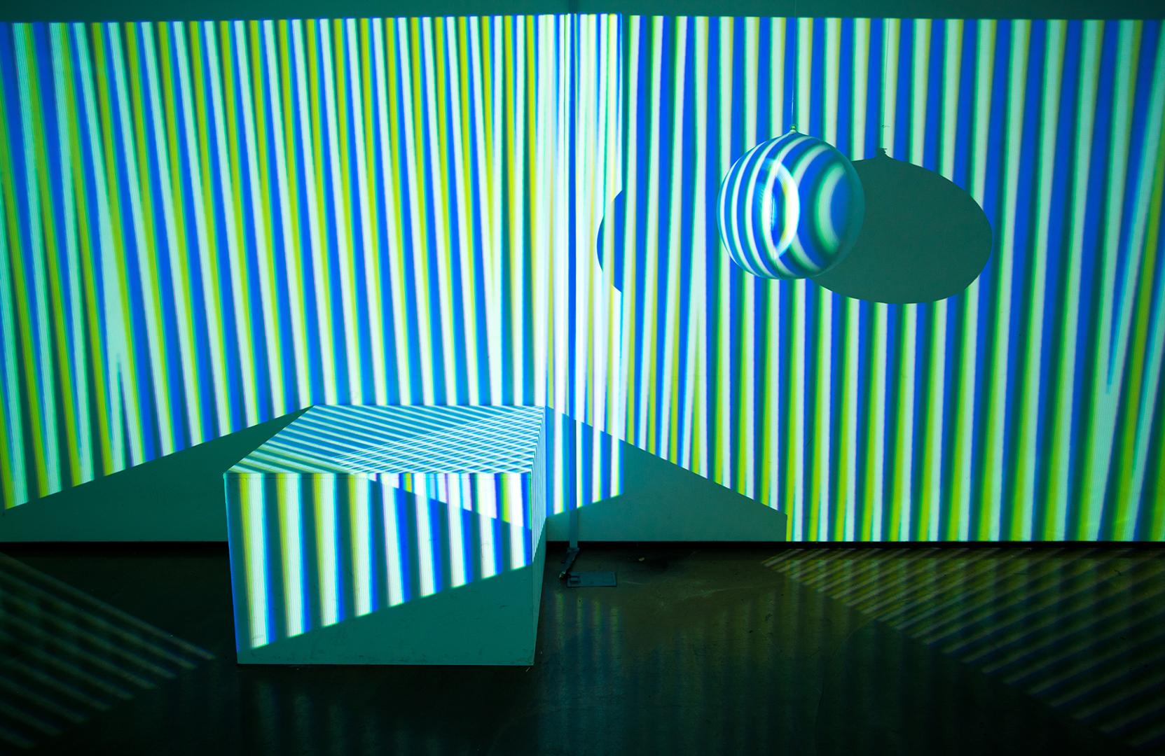Carlos Cruz-diez: Color in space