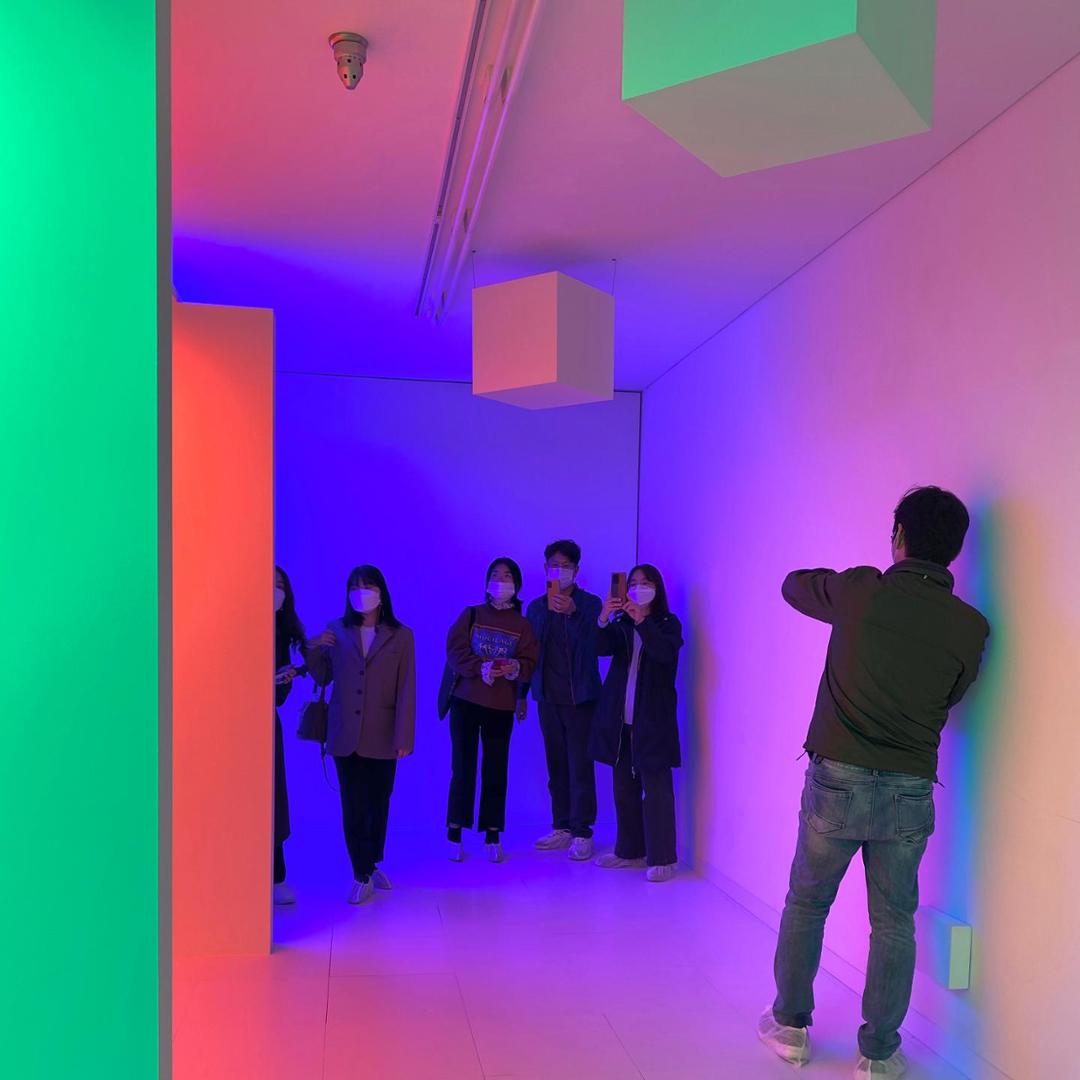 Carlos Cruz-diez: Color in space