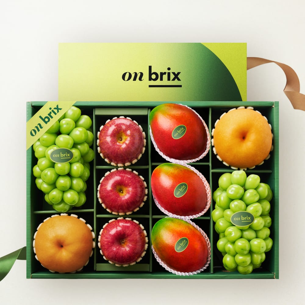 온브릭스 | [새벽에On] 로열그린 에디션, 샤인머스켓&사과&배&애플망고 선물세트 5.5kg이상(10입/특품)