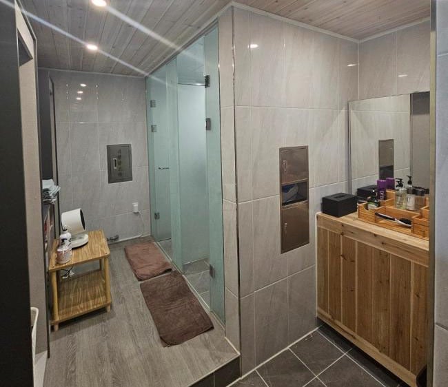 티파니스웨디시 3