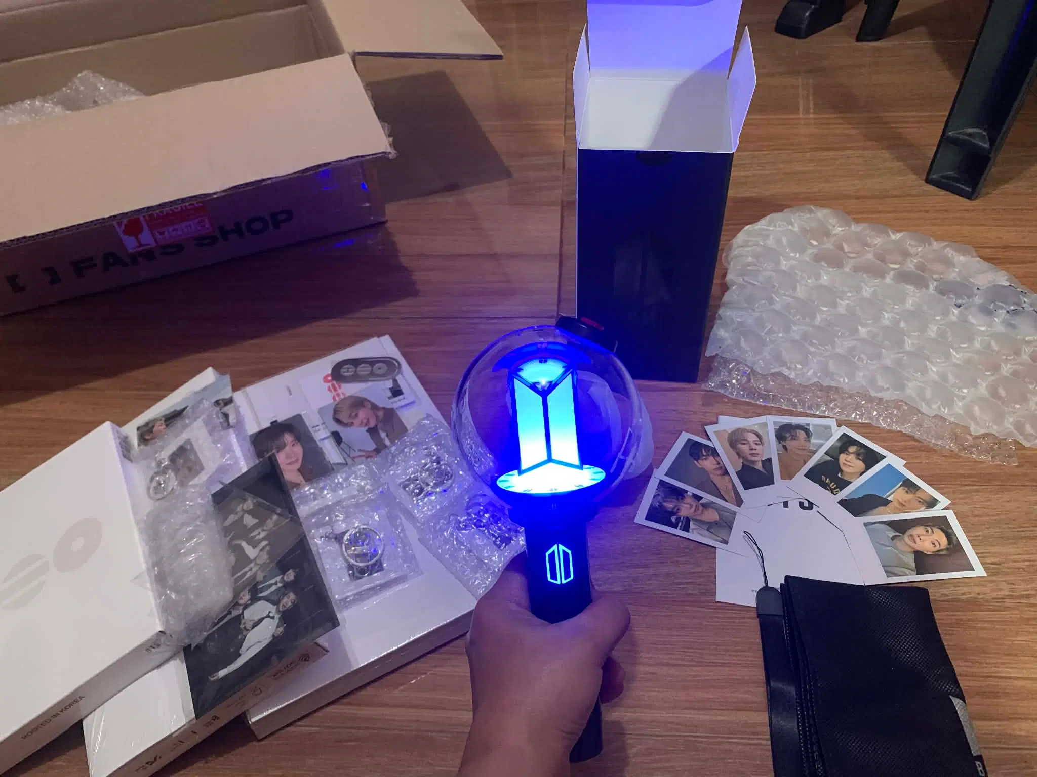 BTS Arirang Album & Army Bomb ver.4 review image 5