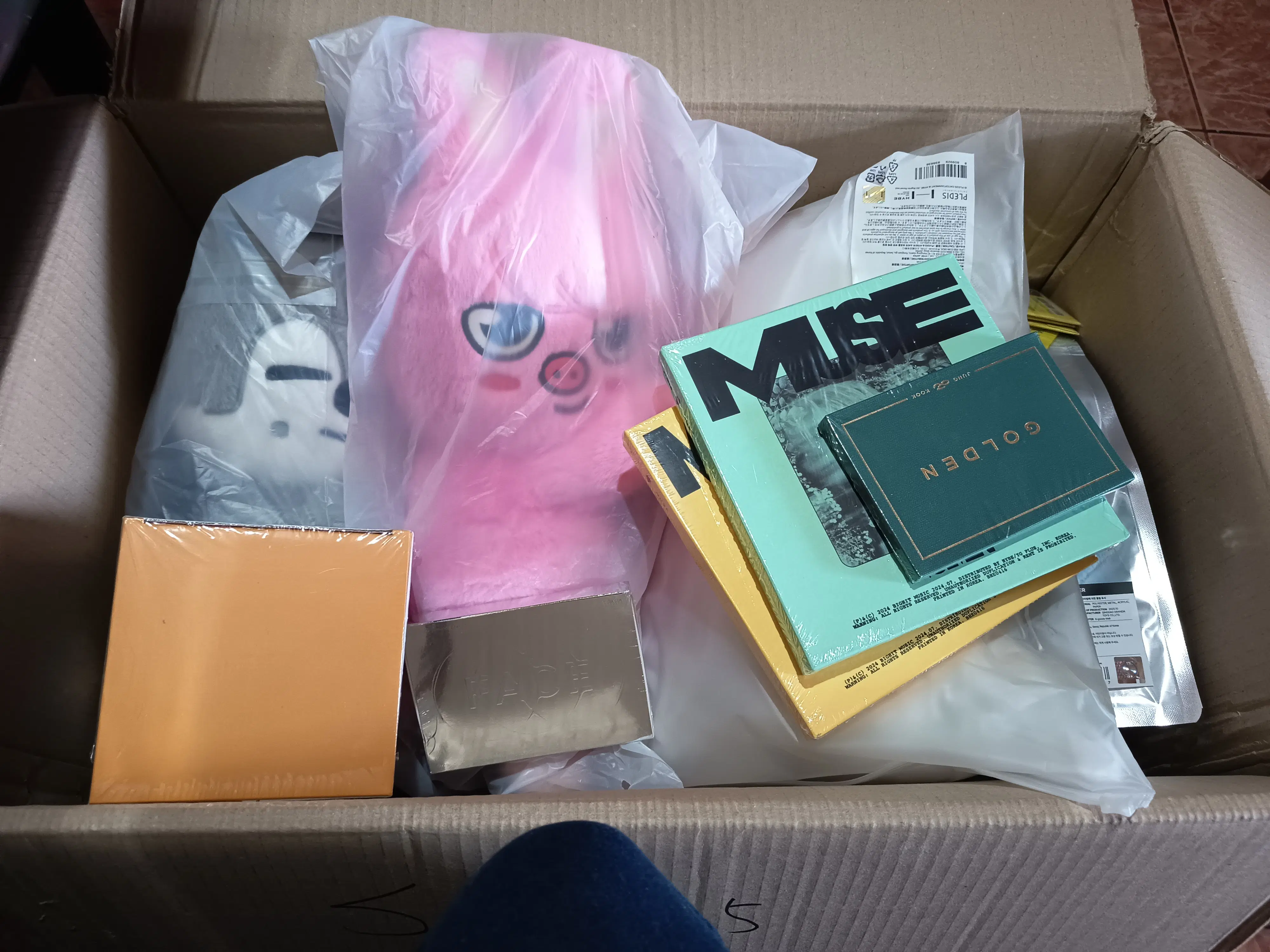 Everything arrived safely  review image 1