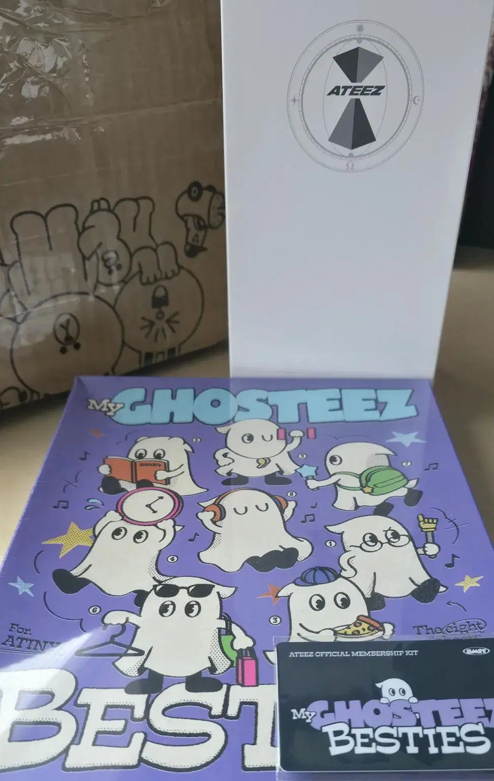 Ateez merch!