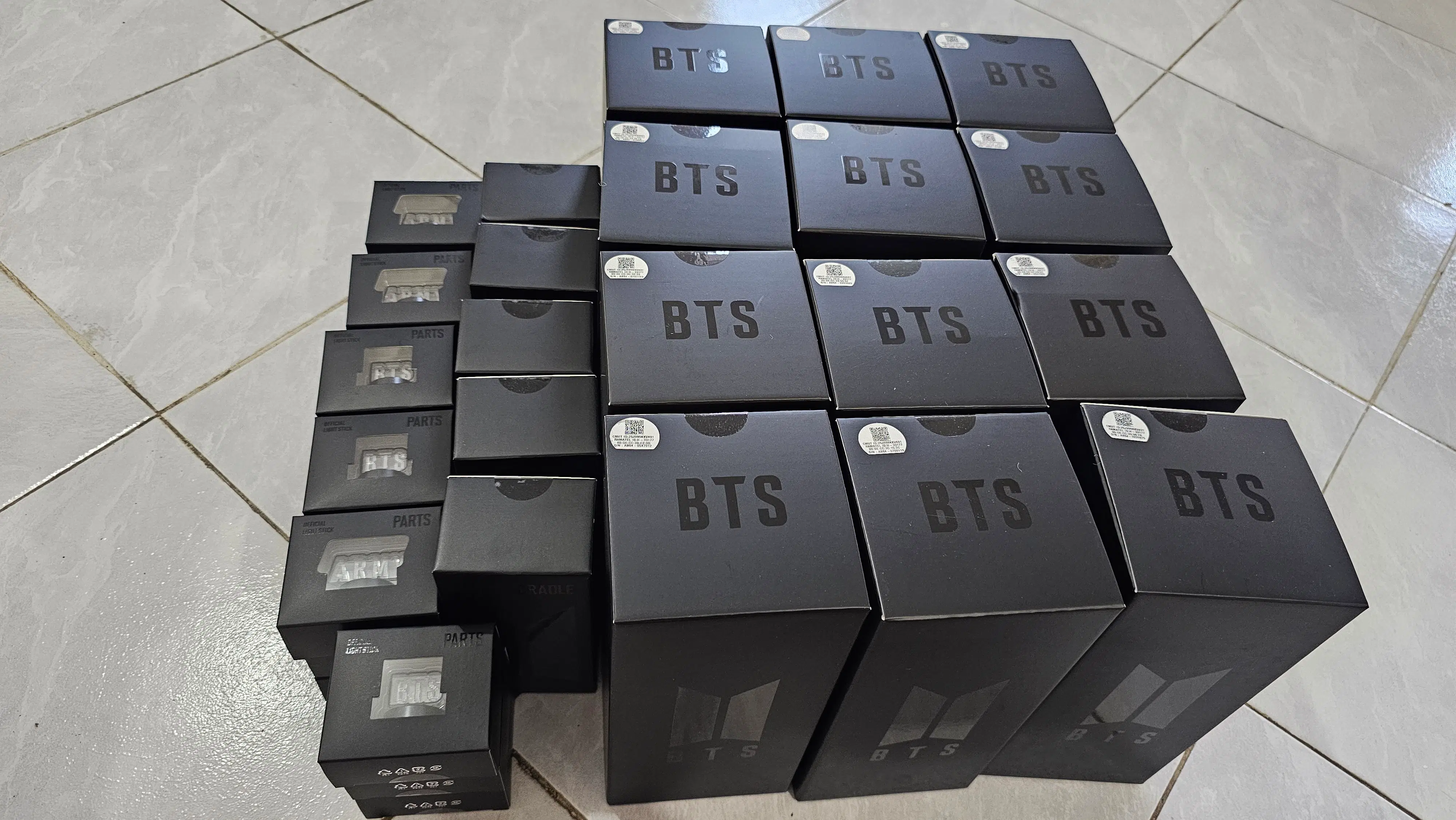 ARMY BOMBS review image 2