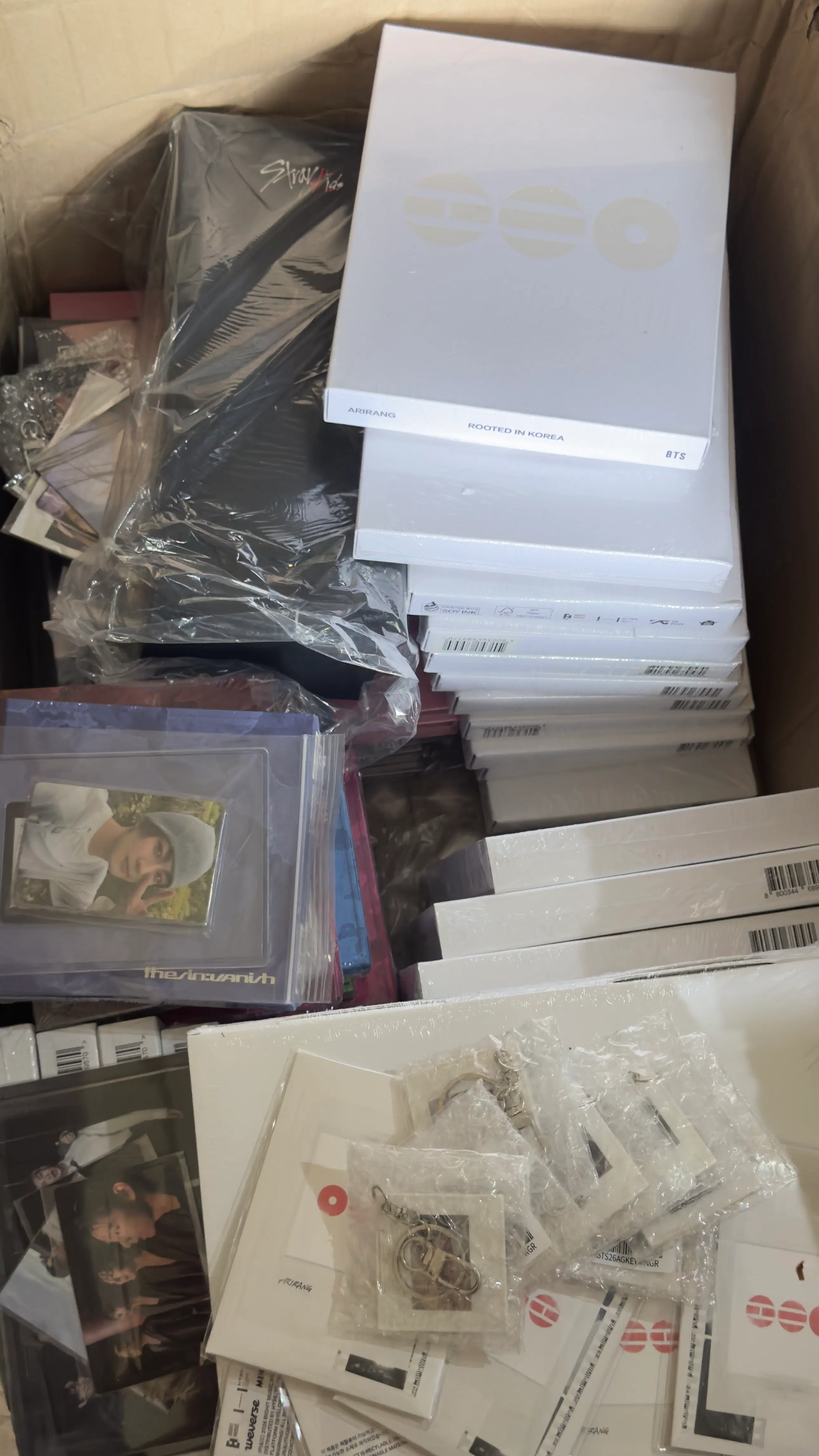 BTS ALBUM ARIRANG review image 1