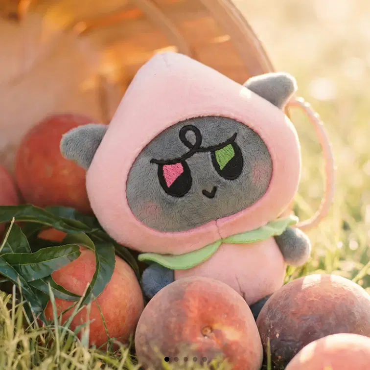 MIGHTEEZ kkamyo FRUIT PLUSH KEYRING BERRY BREEZY FAIRY