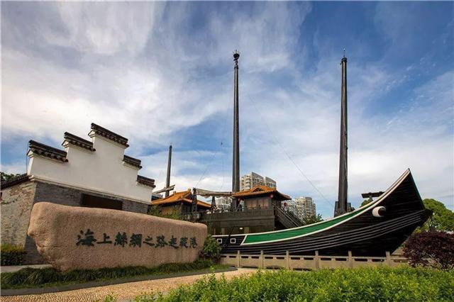 ▲ 중국 영파시에 실물크기로 복원된 송나라 신주(神舟).