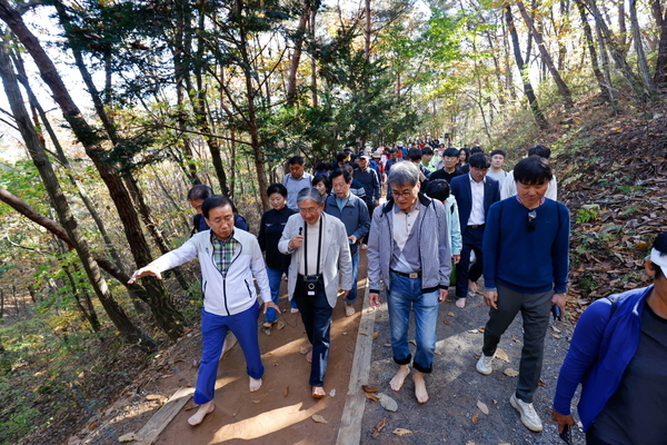 붐 이미지