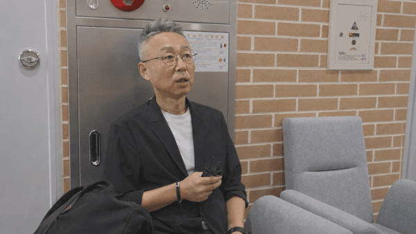 ‘2026 서울 동부권역 중장년 채용박람회’에 참여한 구직자 | 사진·그래픽: 연금경제